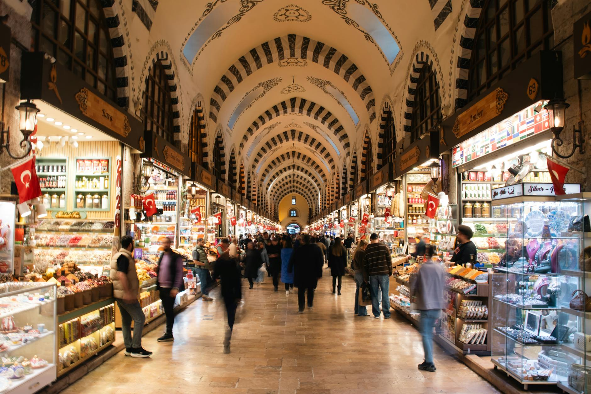 Retirees Worried About Iran? SPLG May Be a Quiet 2026 Play