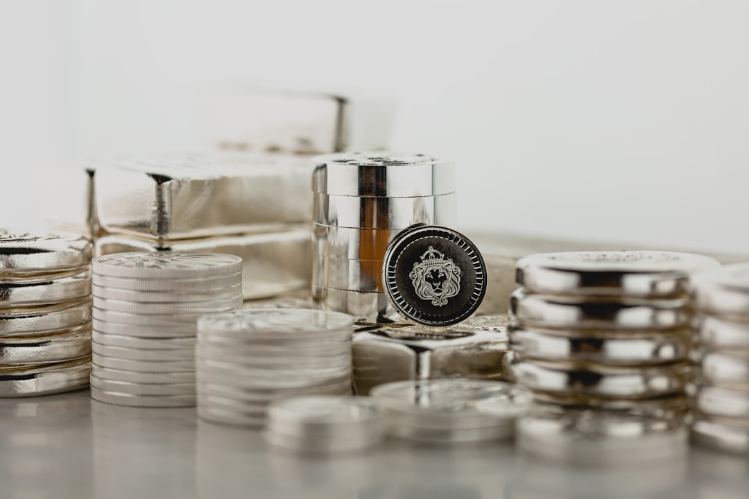 Silver Copper Outpacing Gold: ETFs Signal Trend in 2026