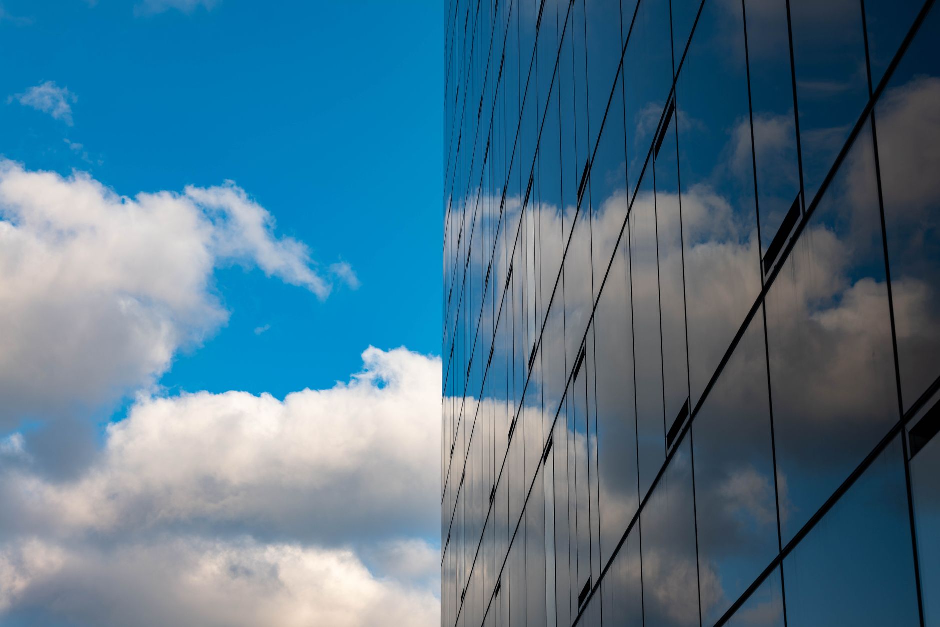 Sky-High Returns and Earnings Expectations Signal End