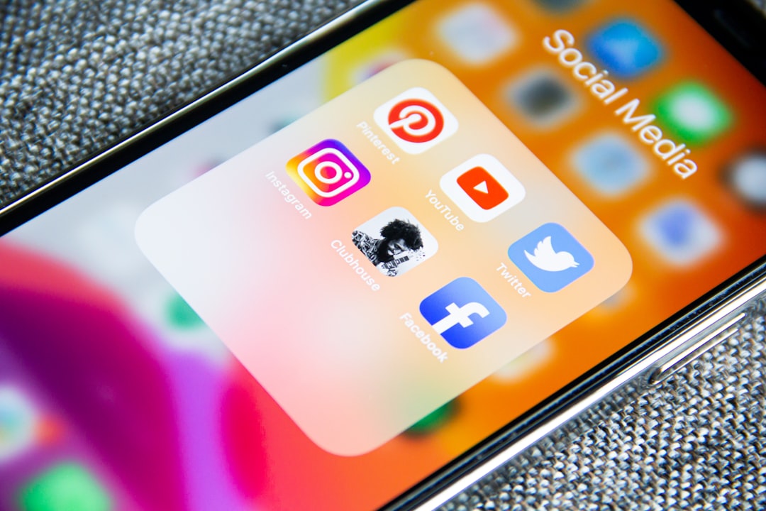 Social Media Became 100% of a Vegas Agent's Pipeline