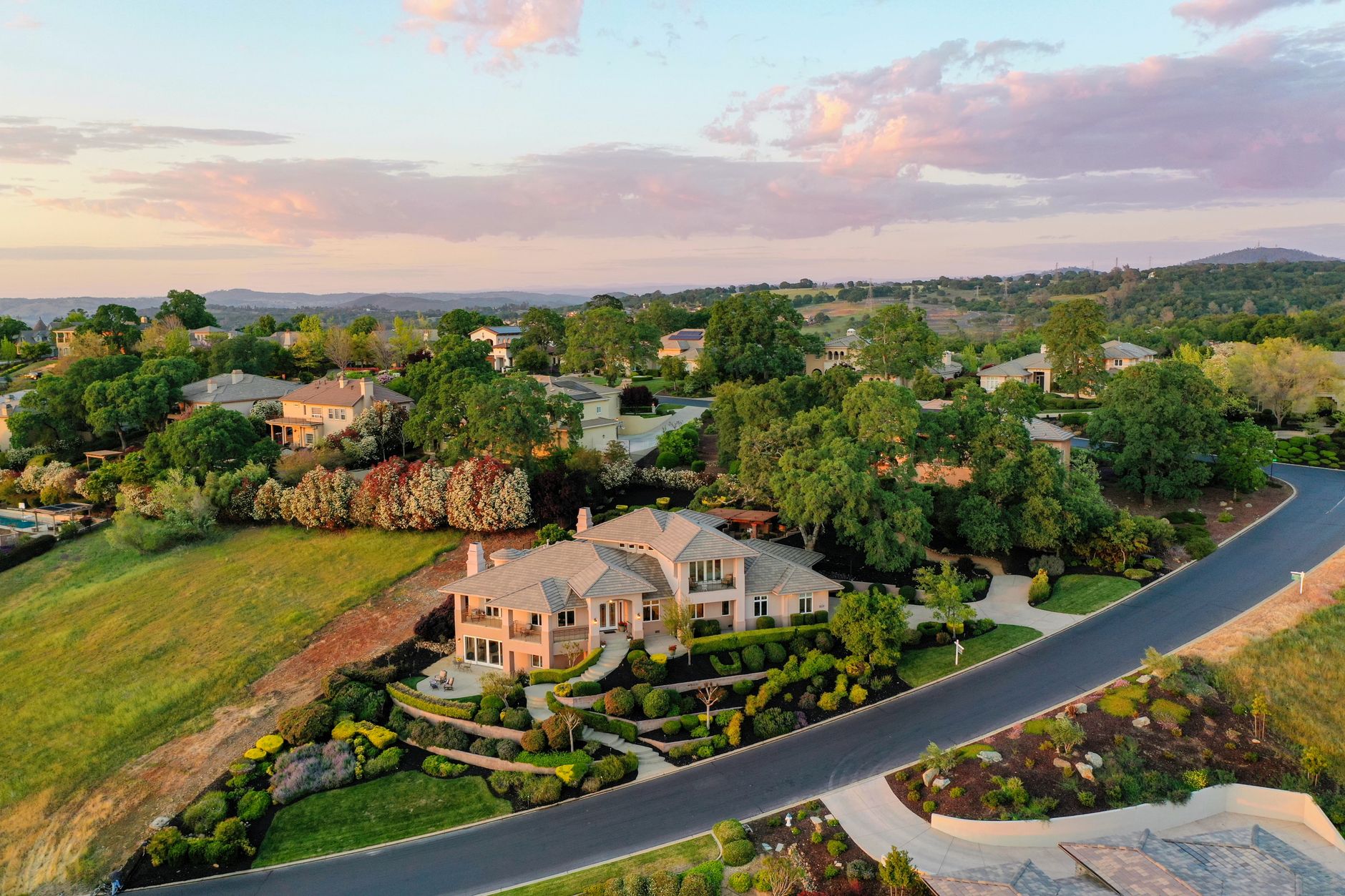 Some Area Homes Selling $1M Above Ask as AI Boom Surges