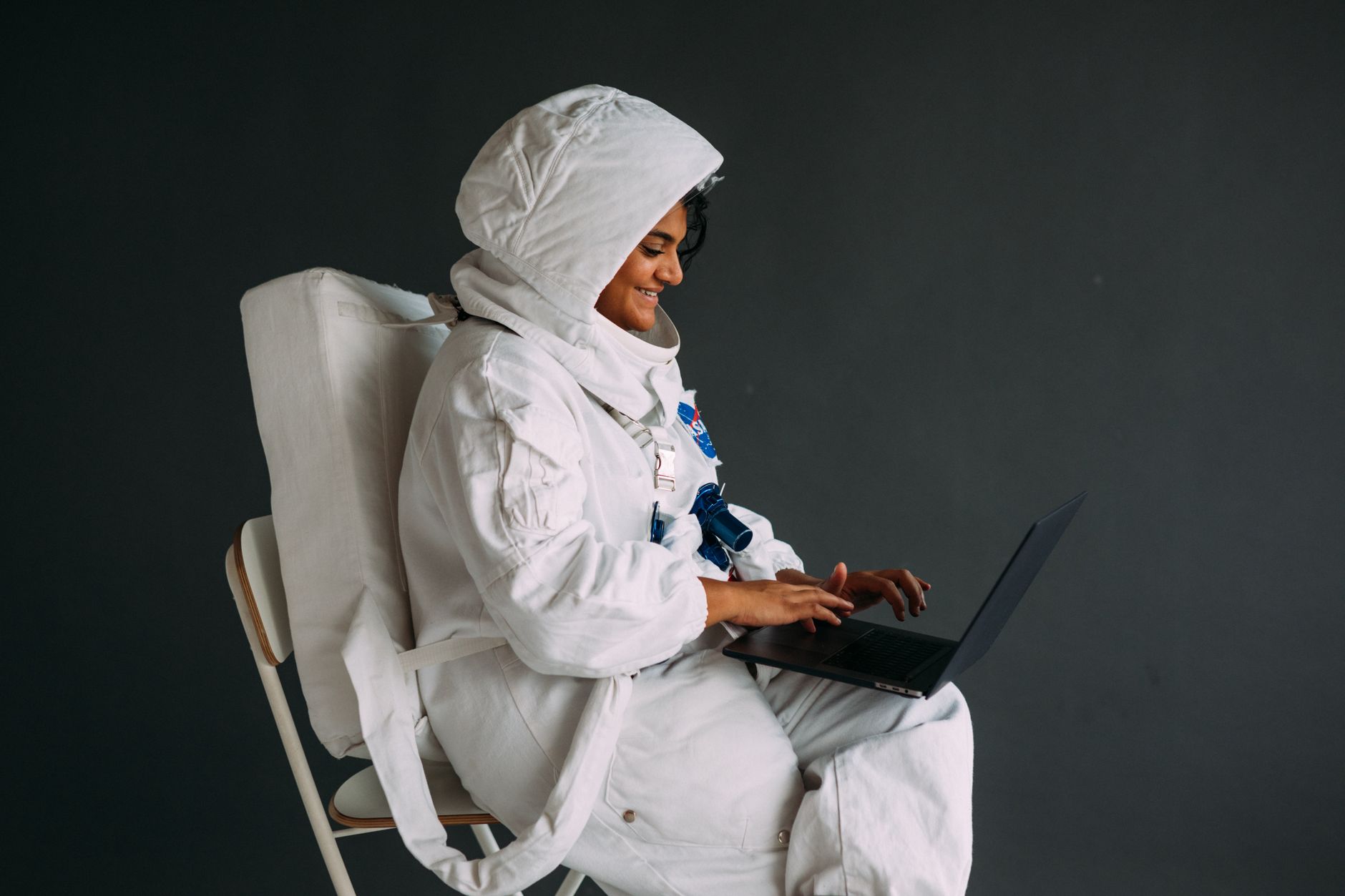 SpaceX IPO Draws Astronaut Costumes, Teenage Crypto Fans