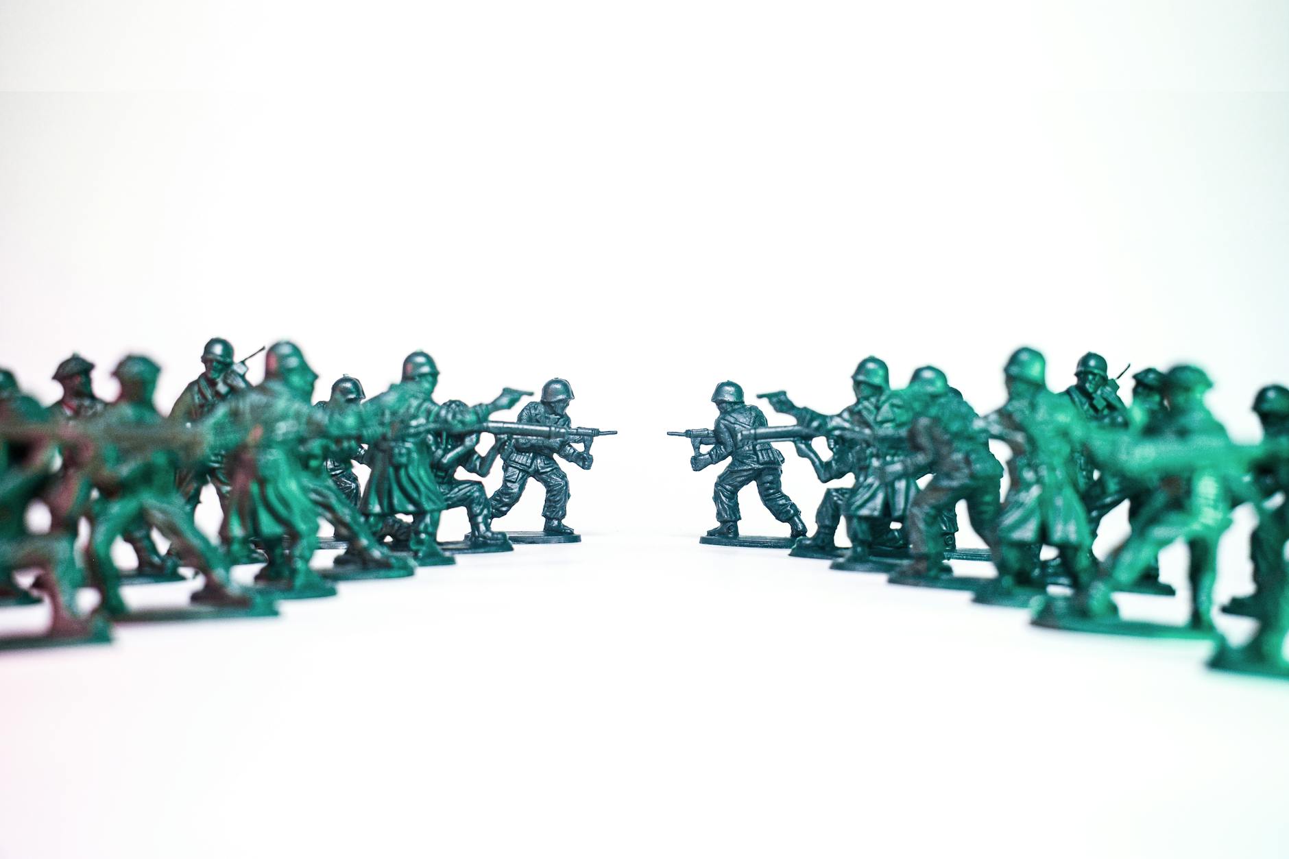 Stablecoins Just Lost Battle: Insurance Winds Shift