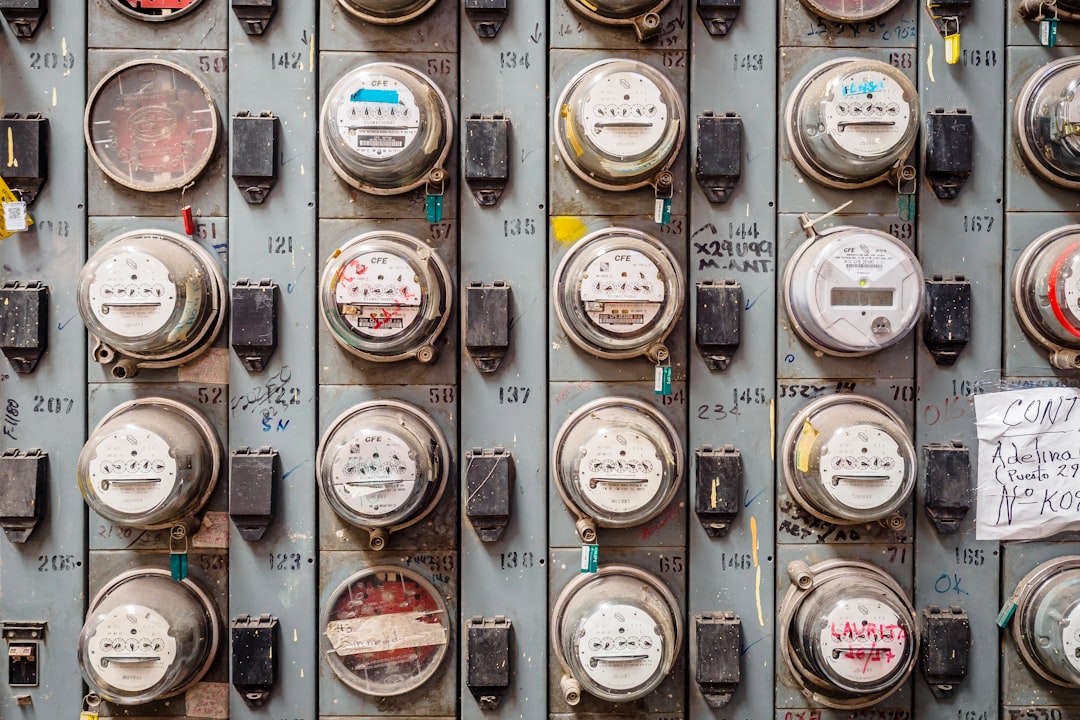 Summer Electric Bills Sizzle as Cooling Costs Climb