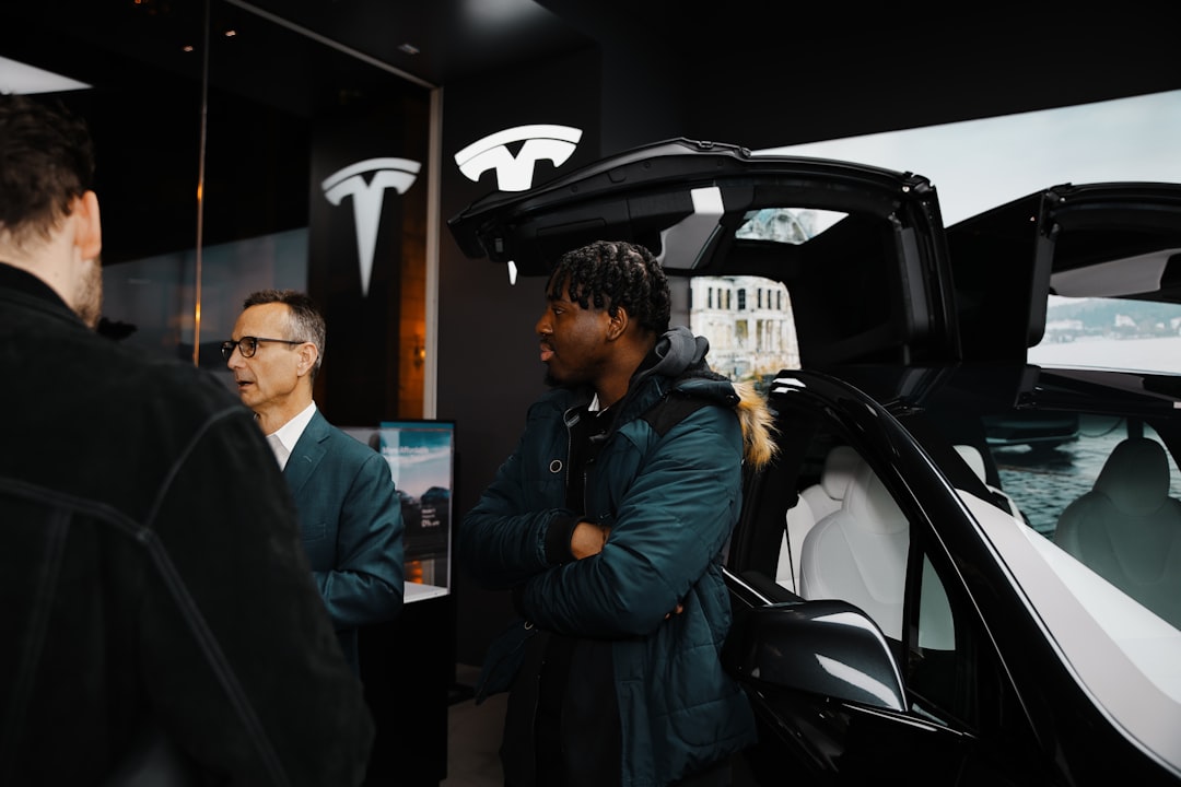Tesla Cofounder Straubel’s First Pitch Turned Triumph