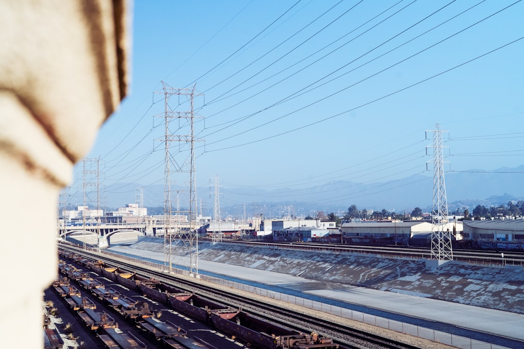 The U.S. Power Grid Isn’t One Network; It’s Three
