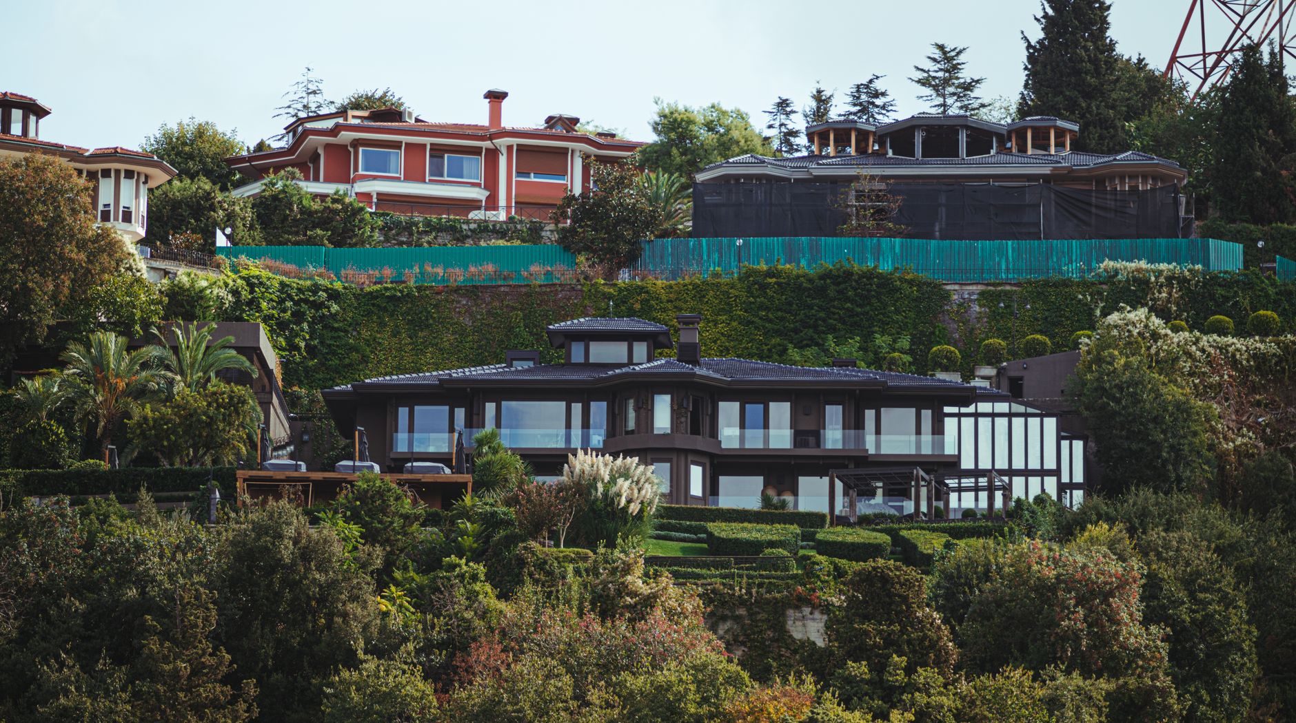 They Left NYC for a $13,000 Italian Home to Start Over