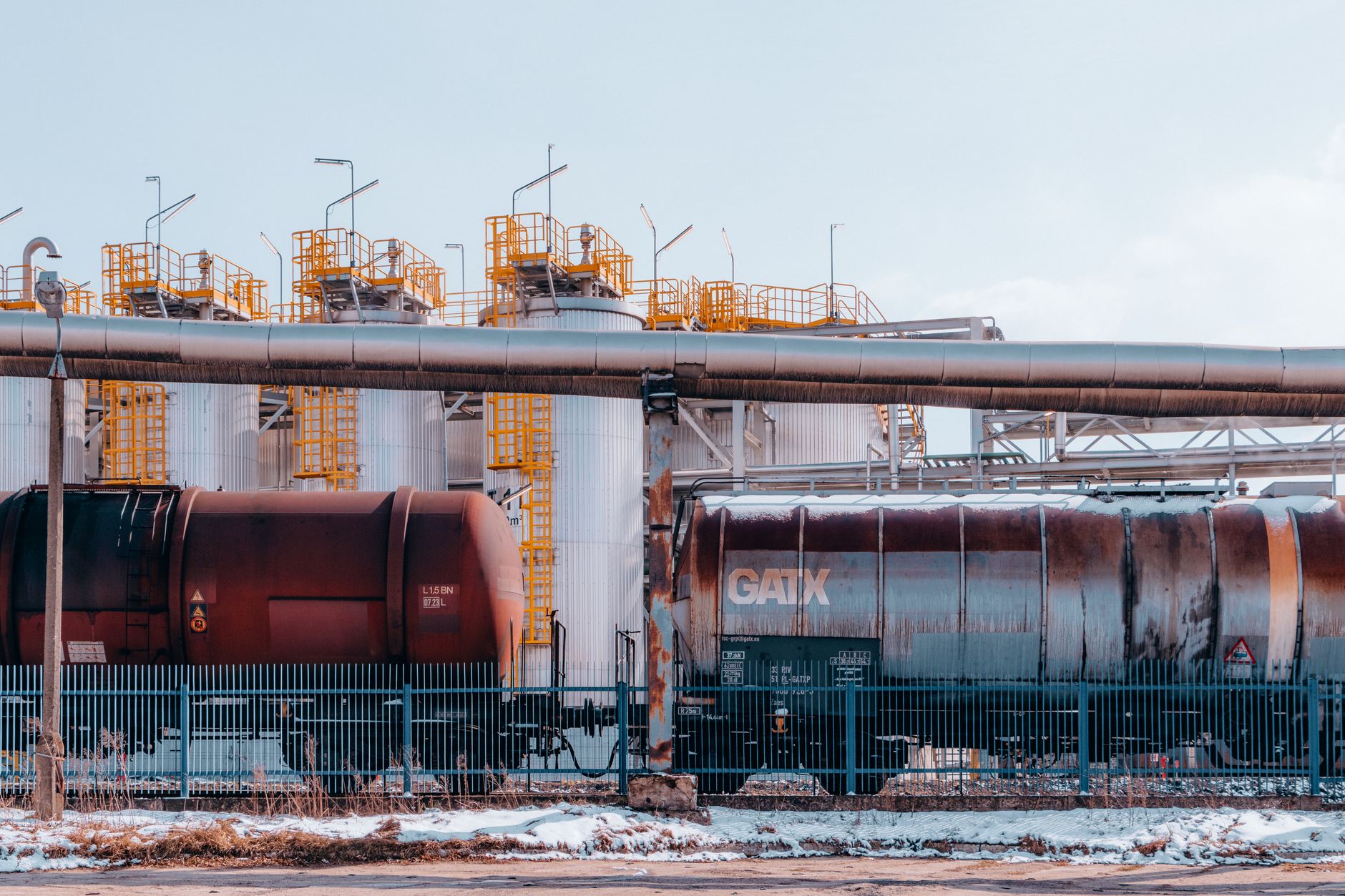 Three Pipeline Stocks Paying Wait in July with Solid Yields