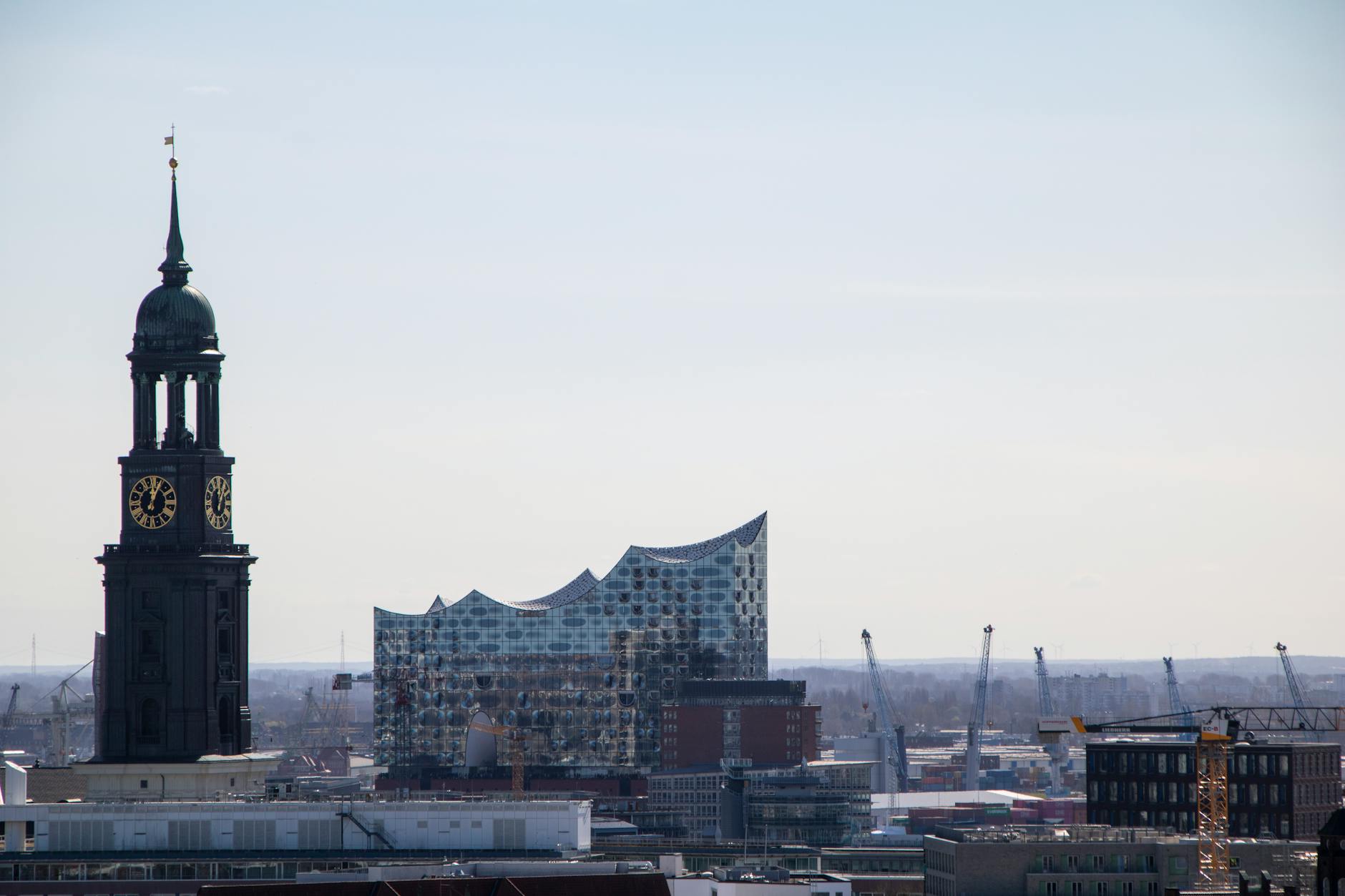 Time on His Side: Michael Dell Remains the Real Icon