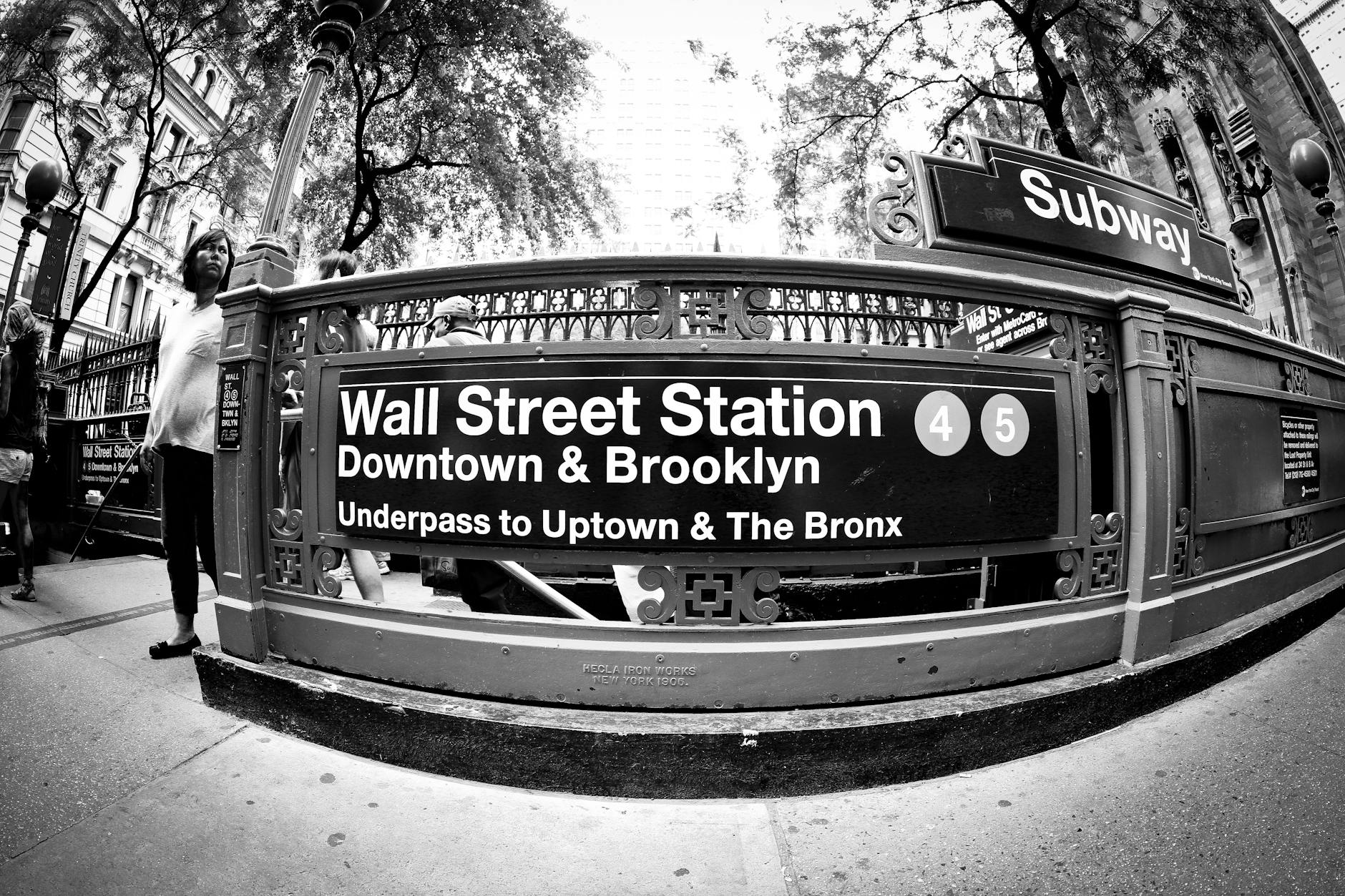 Wall Street Splits Uber: Goldman Cuts Target, Piper Hikes