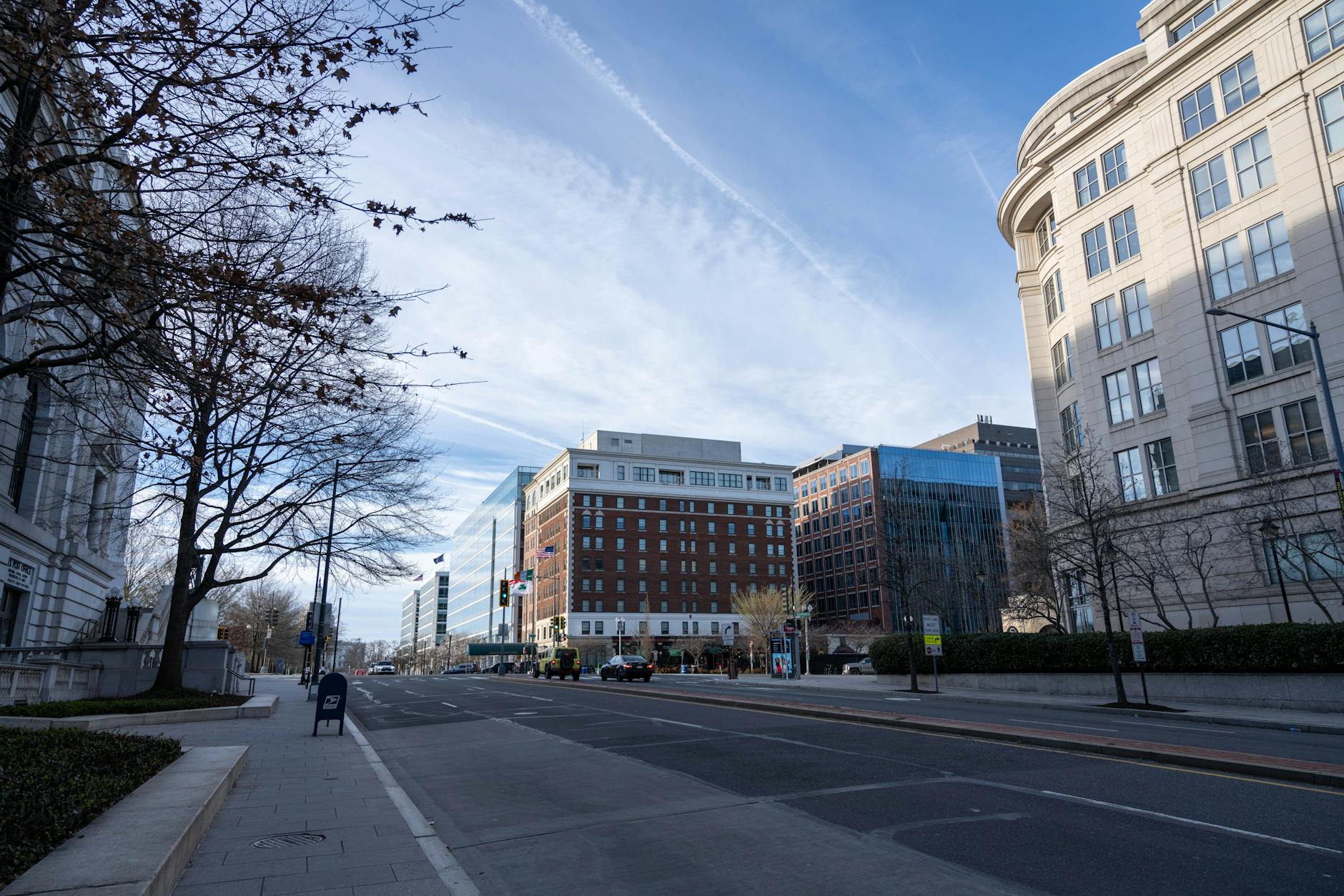 Washington and Silicon Valley Confront China's AI Push