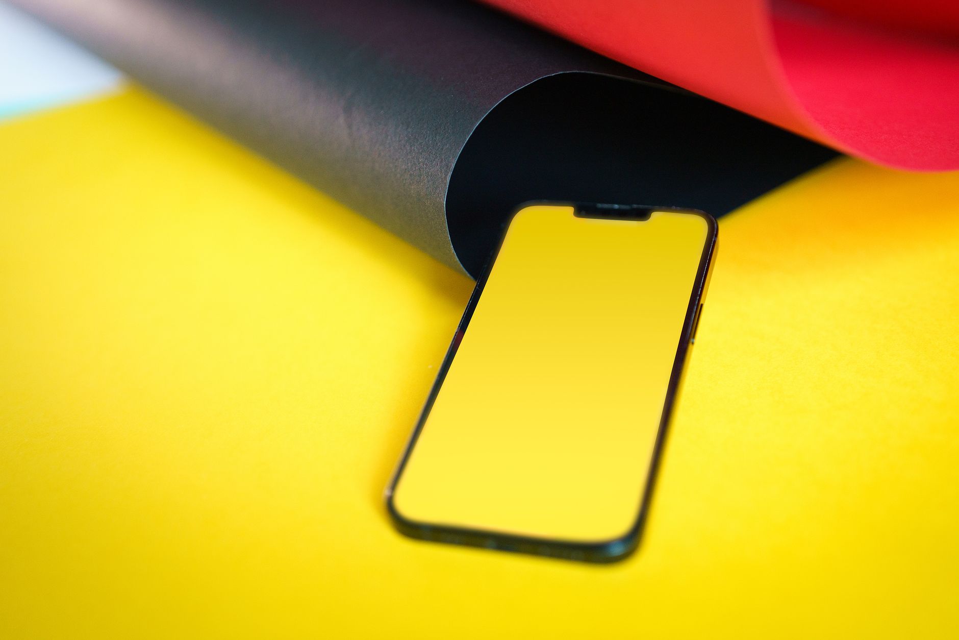 Weirdly, IPhone Might About to Drag Apple Stock Downward