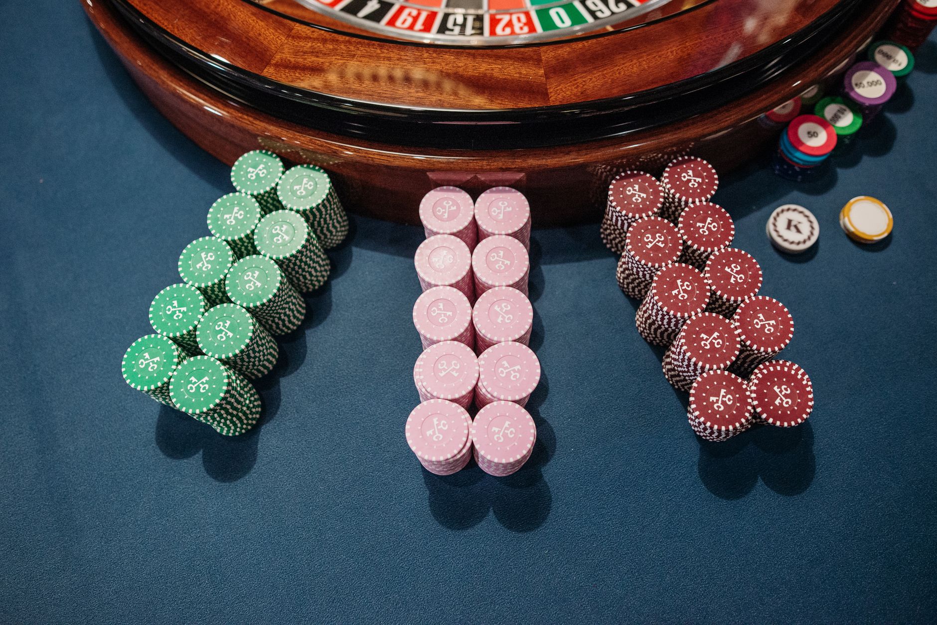 What Betting Markets Really Signal on AI IPOs and Rivals
