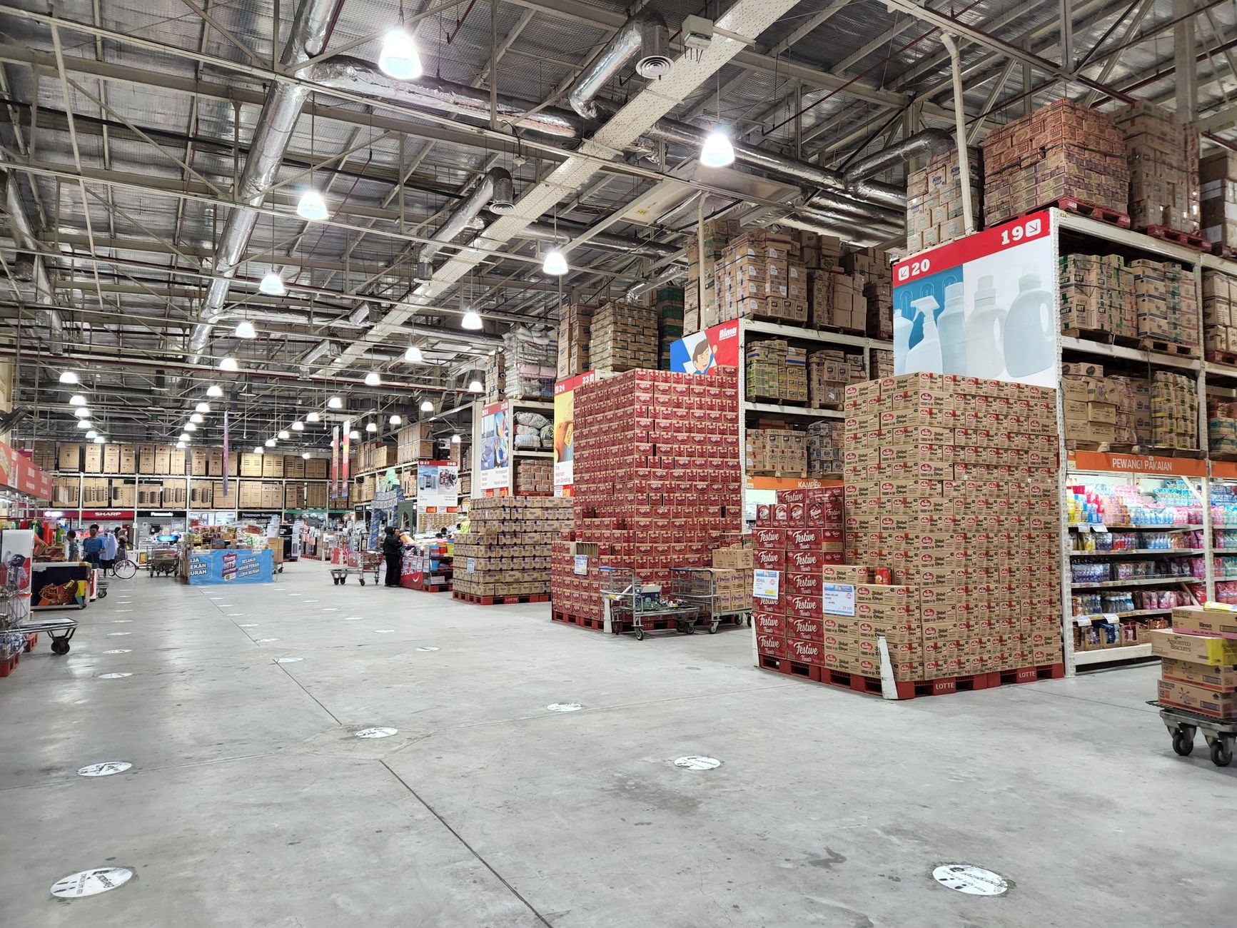 Wholesale Inflation Surges Again, Pressuring U.S. Firms