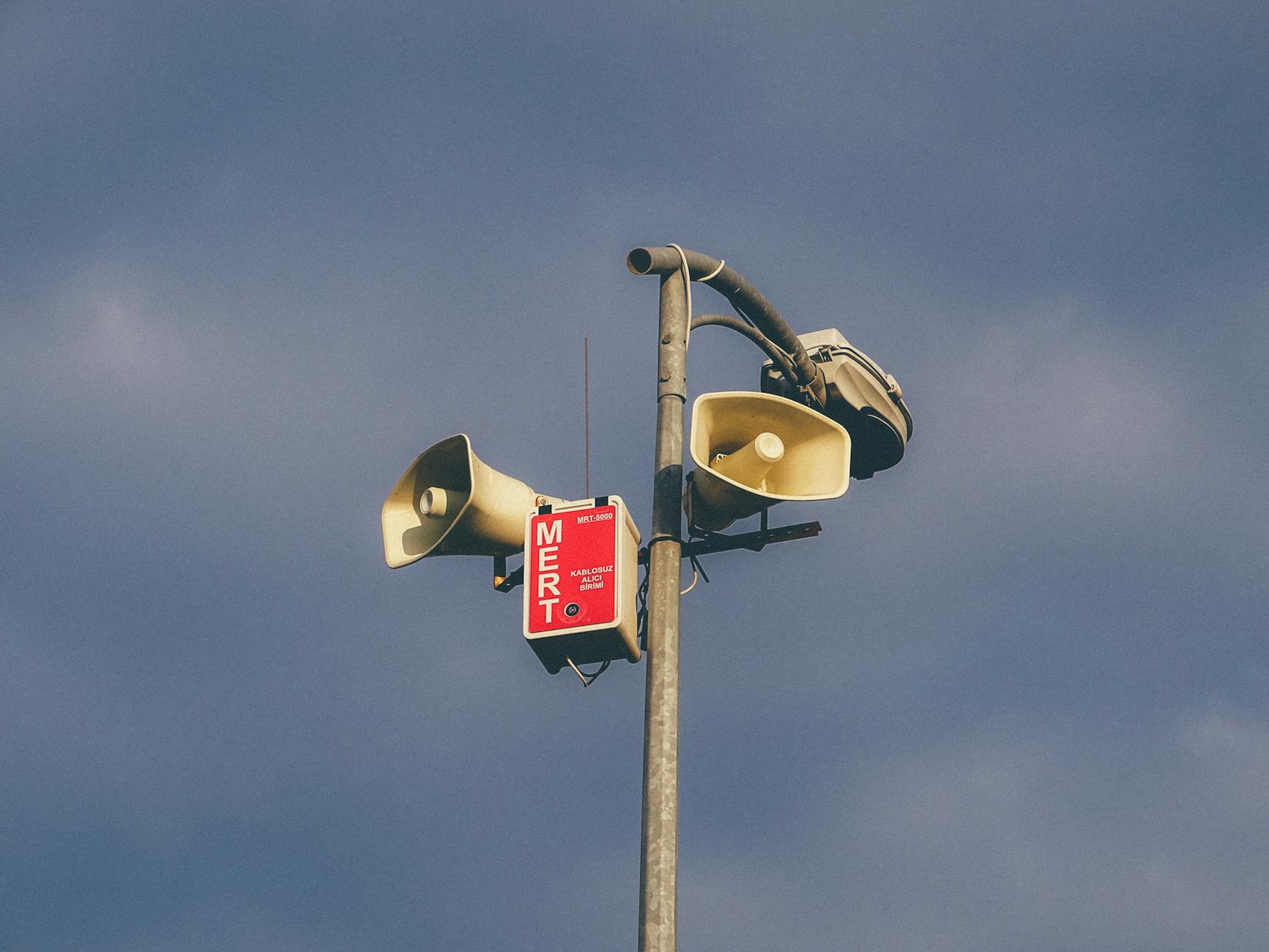 XRP Price Alert: Major Signal Sets Up Big Move Ahead