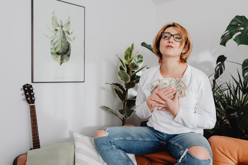 About the Author: Experienced Personal Finance Insight