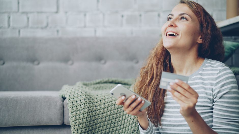 Revenue Mix, Customers, and Usage: What to Watch