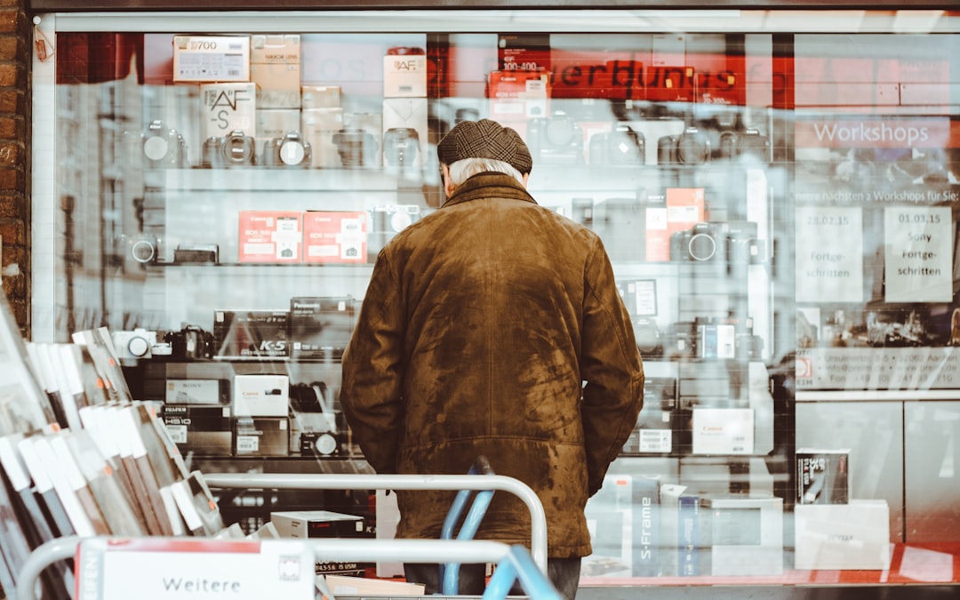 Pro tips for retail investors: turning insider signals into smarter decisions