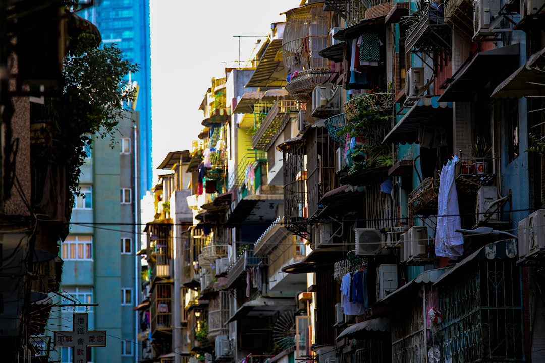 Data Snapshot for Markets and Households