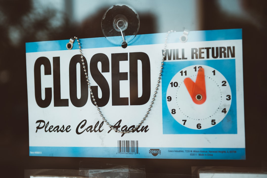 Make a Simple Rule: The 24-Hour Pause for Big Decisions