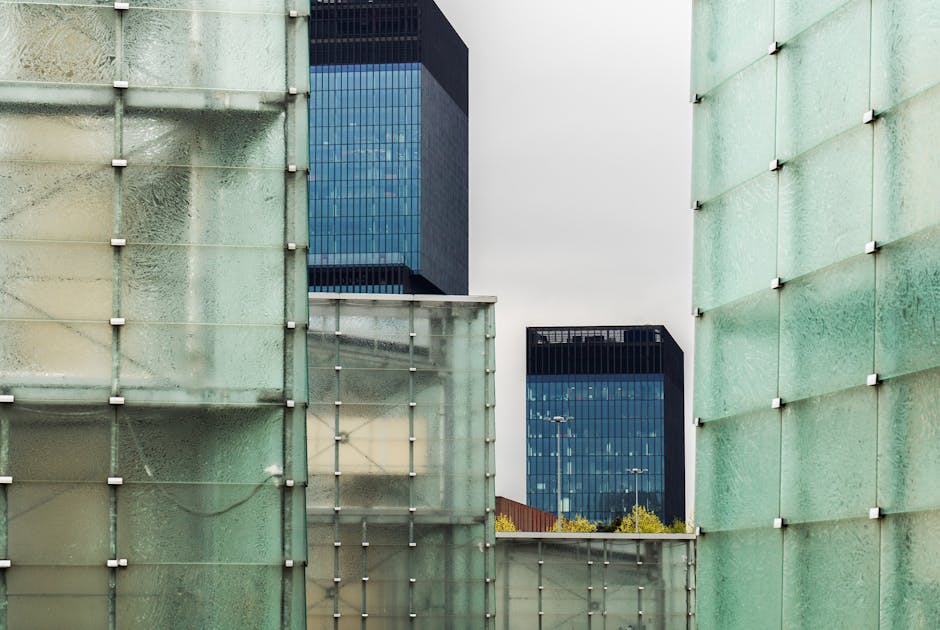 How They Are Built: Methodology Matters for Risk and Return