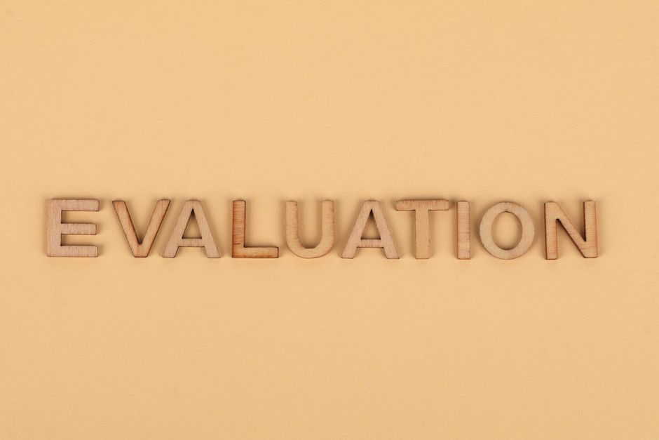 Defining the Criteria: How to Evaluate the smartest dividend with $2,000