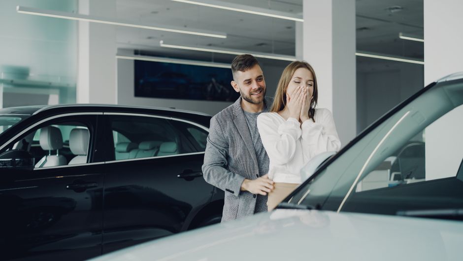 Bottom Line: Interpreting a Sonic Automotive Insider Move