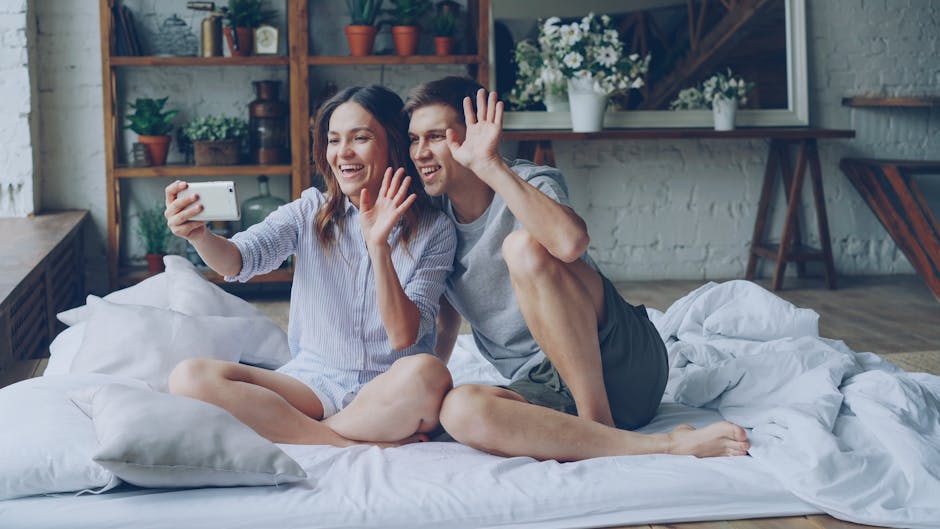 The stay-at-home boyfriend economic trend in households