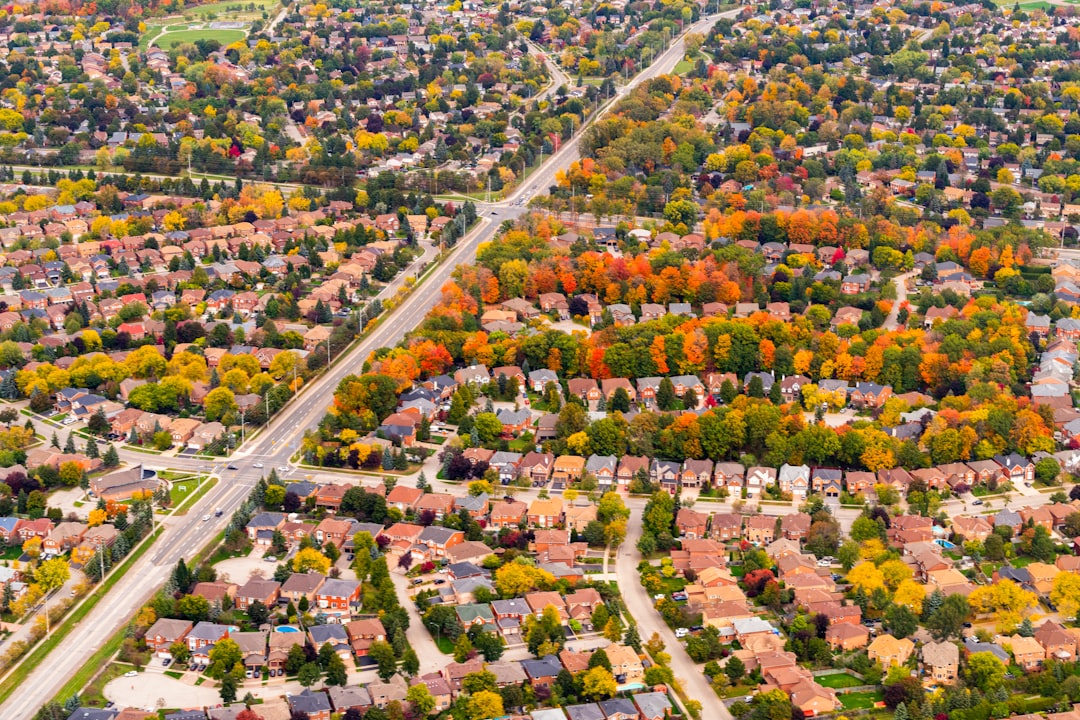 Where To Live: Finding The Right Town Outside The Tourist Core