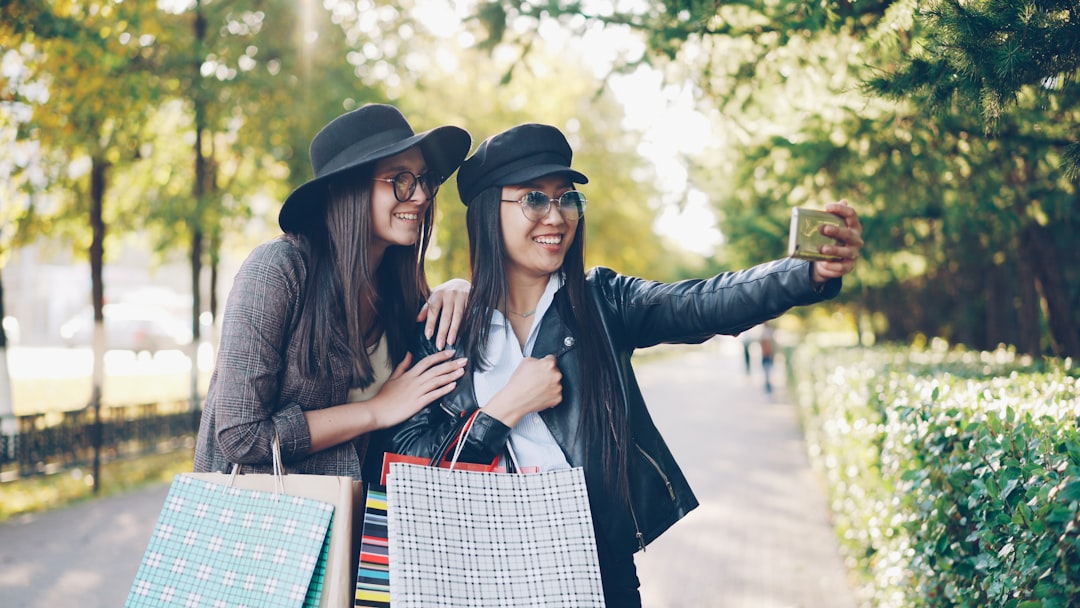 Real-World Examples: How Some Shoppers Respond to Walmart+