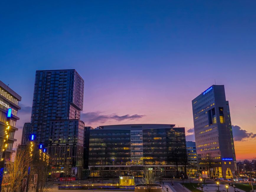 From Acquisition to Reallocation: UnitedHealth in Berkshire's Portfolio Narrative