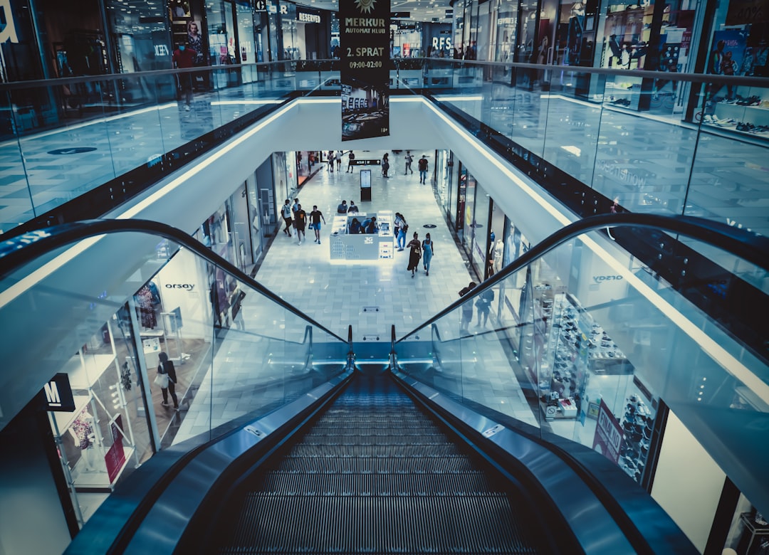 Practical Steps For Retail Investors After An Insider Move