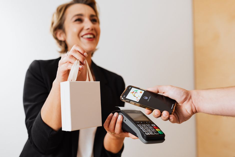Smart Buying: How to Navigate the Last-Minute Window