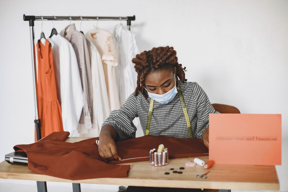 The Gown Itself: Design, Craft, and Thematic Fit