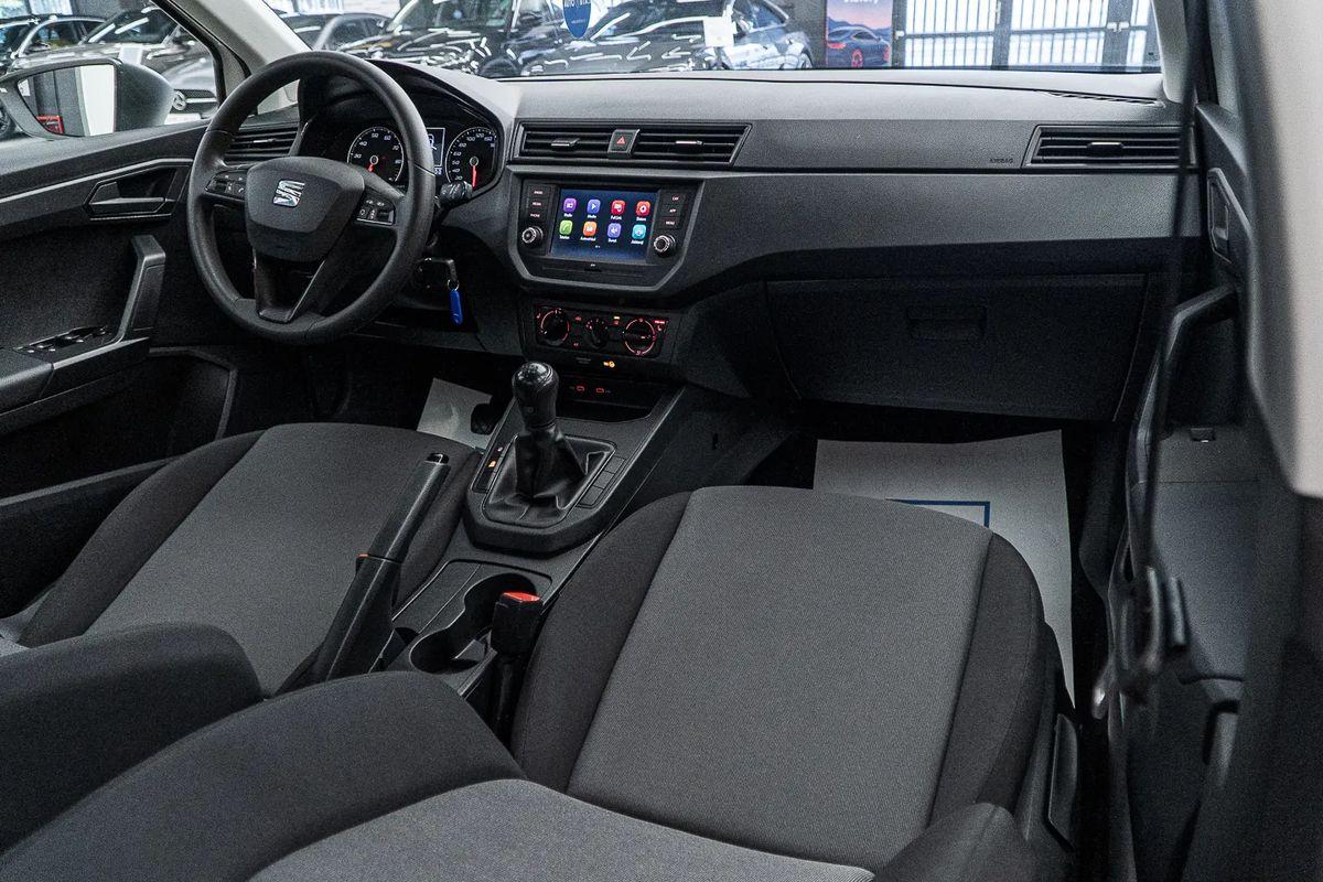 Seat Arona — poza 2