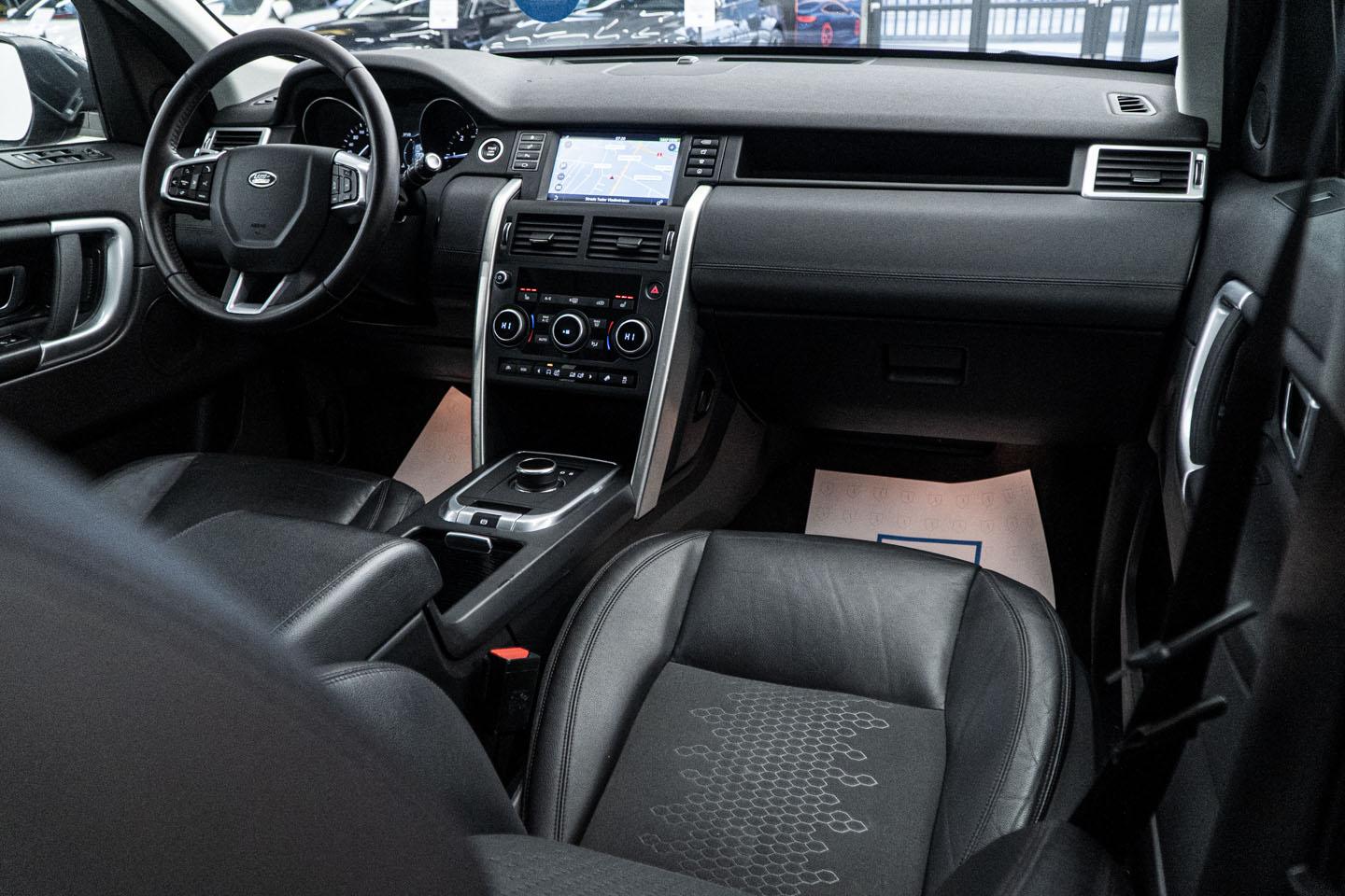 Land Rover Discovery Sport — poza 2