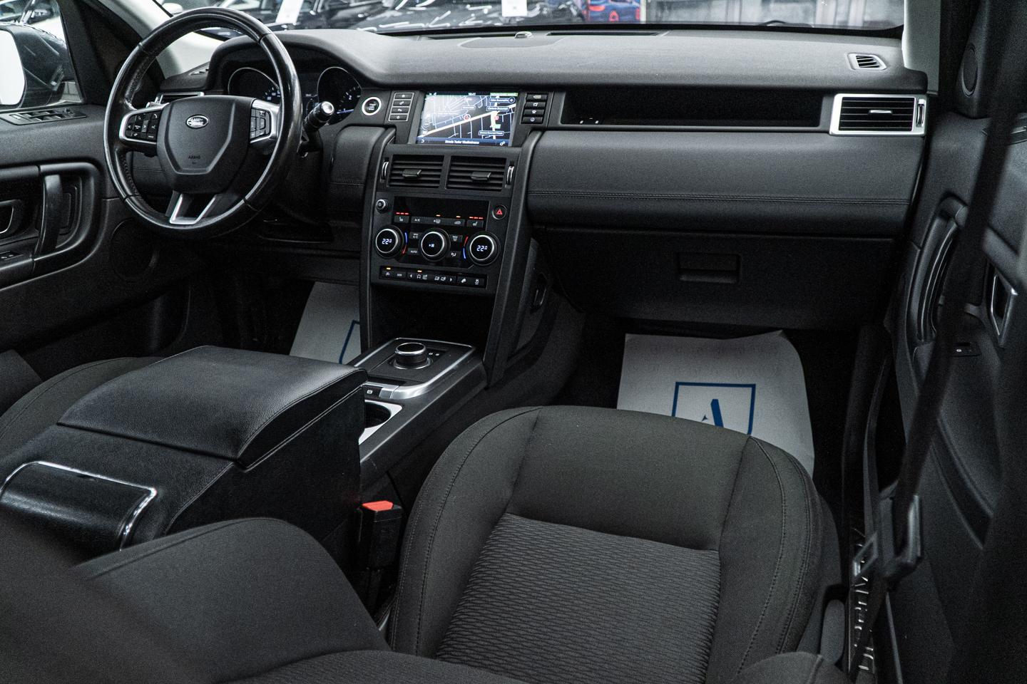 Land Rover Discovery Sport — poza 2