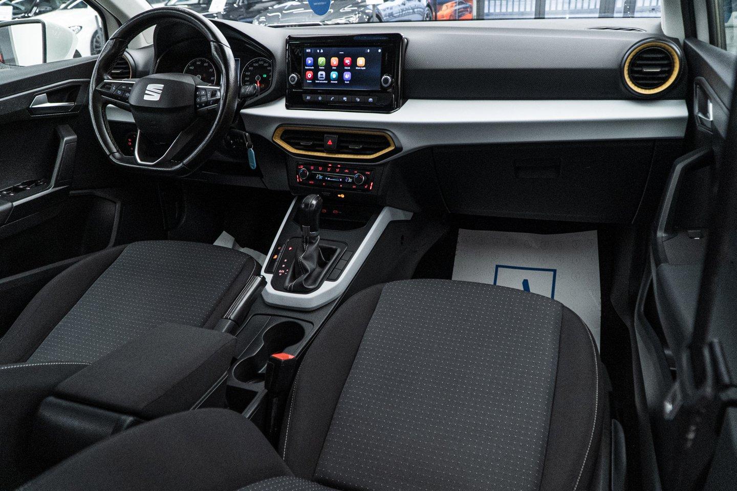 Seat Arona — poza 2