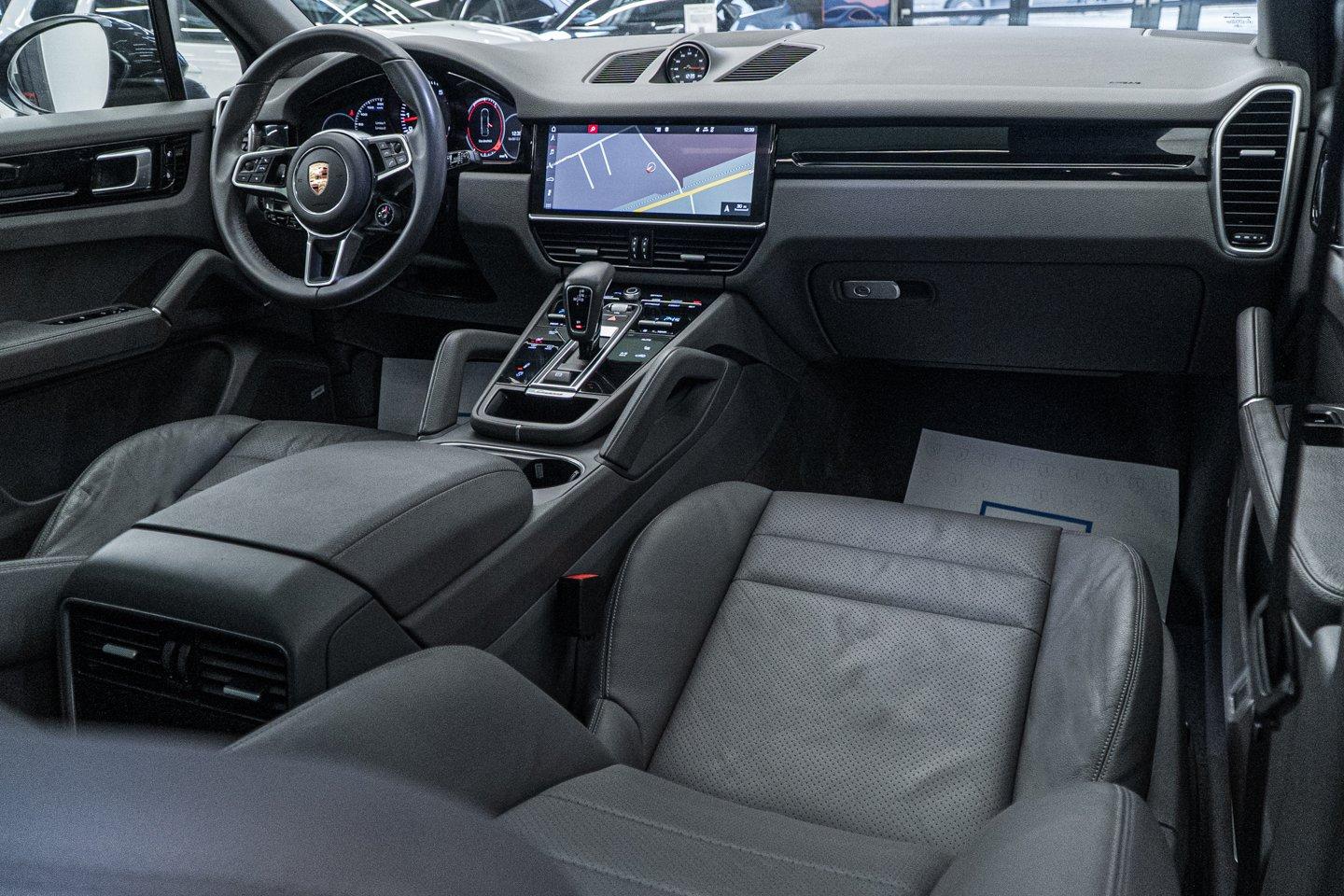 Porsche Cayenne — poza 2