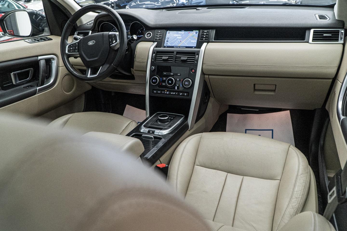 Land Rover Discovery Sport — poza 2
