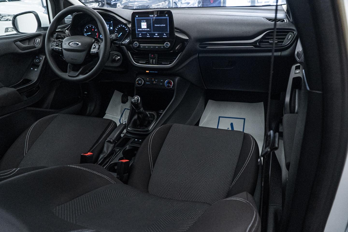 Ford Fiesta — poza 2
