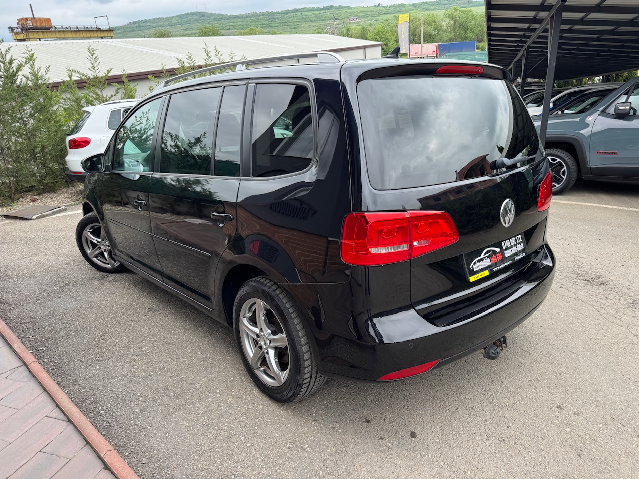 Volkswagen Touran — poza 2