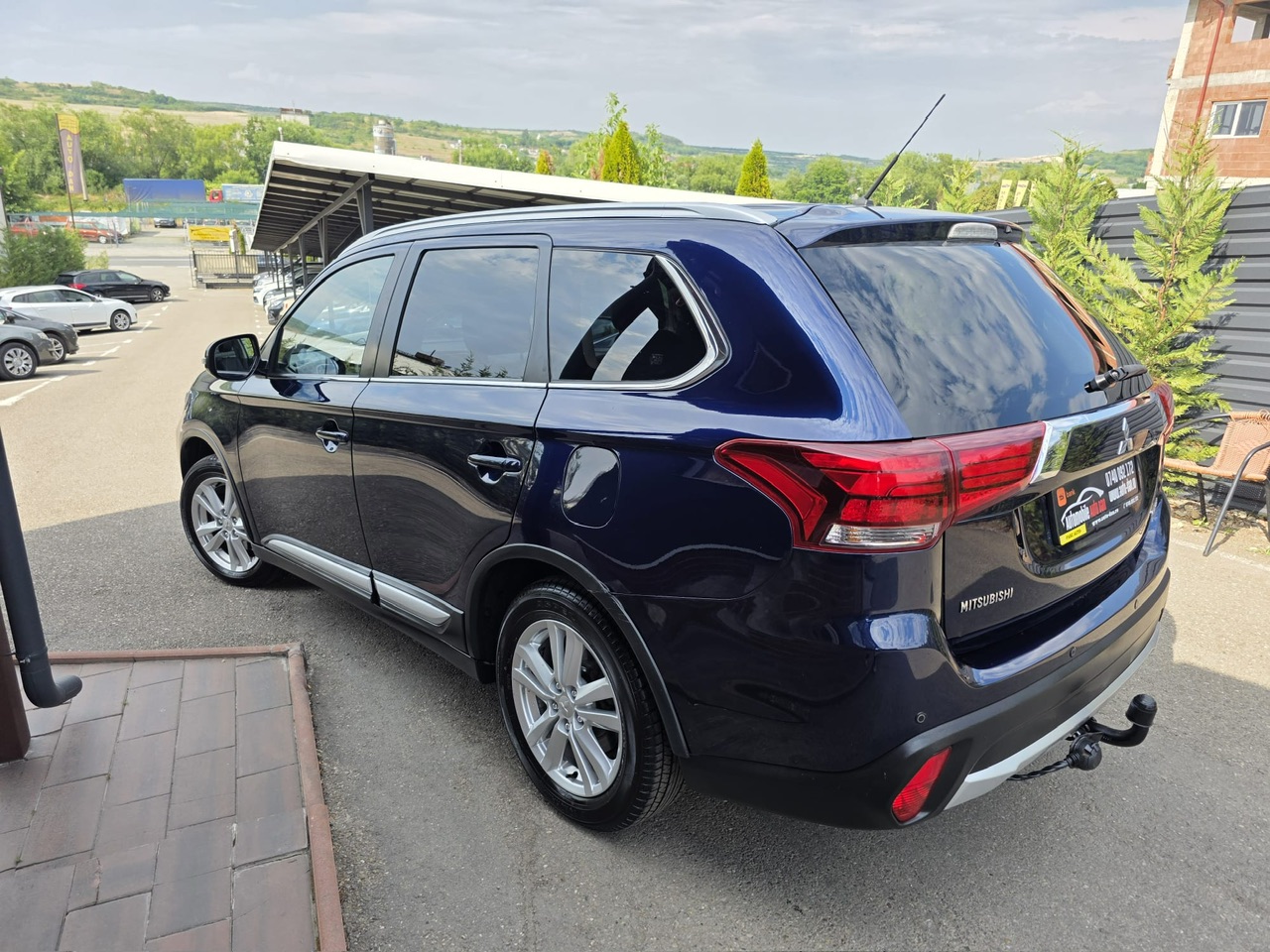 Mitsubishi Outlander — poza 2