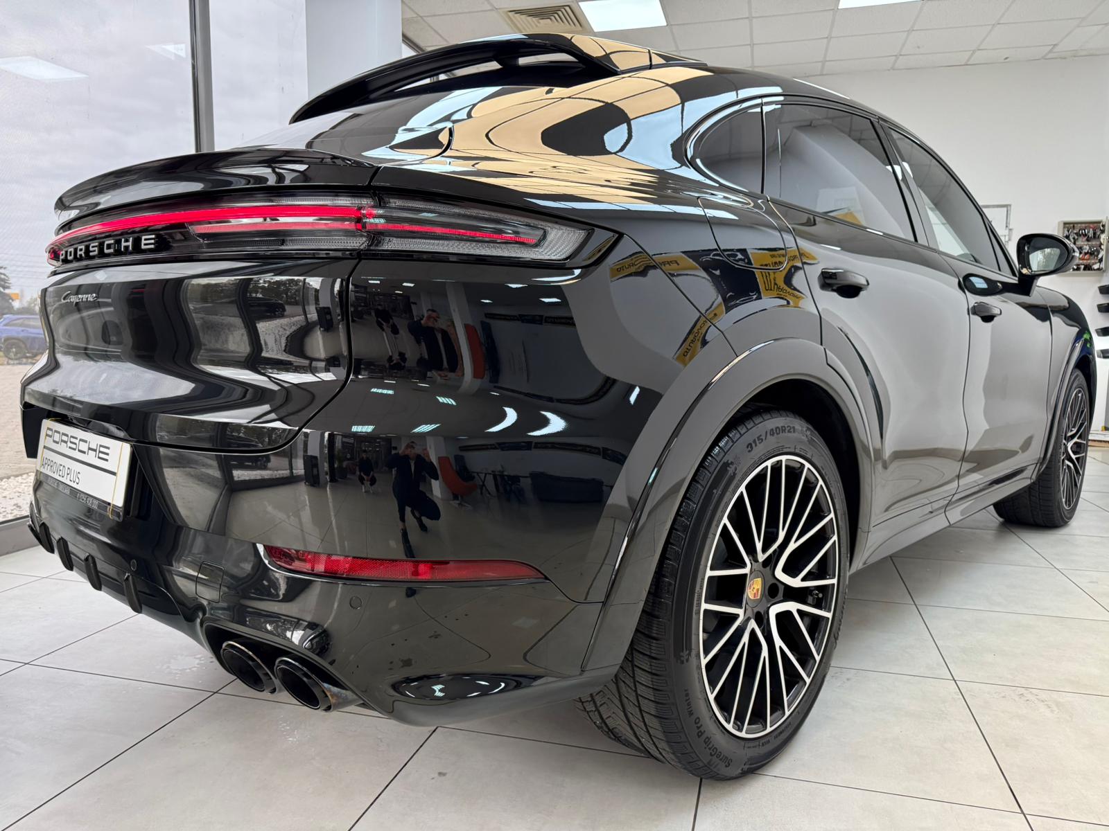 Porsche Cayenne — poza 3