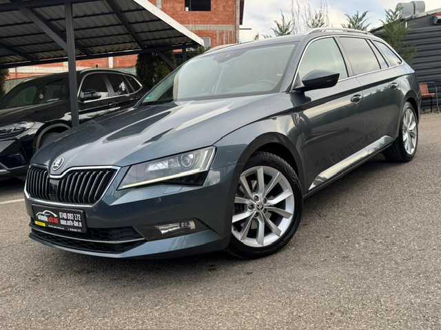 Skoda Superb — poza 2