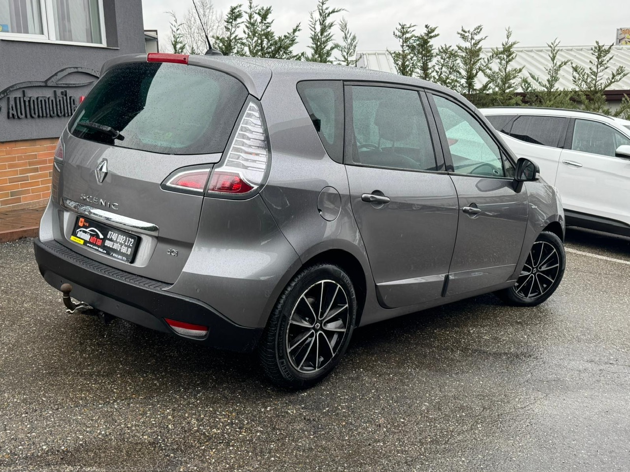 Renault Scenic — poza 2