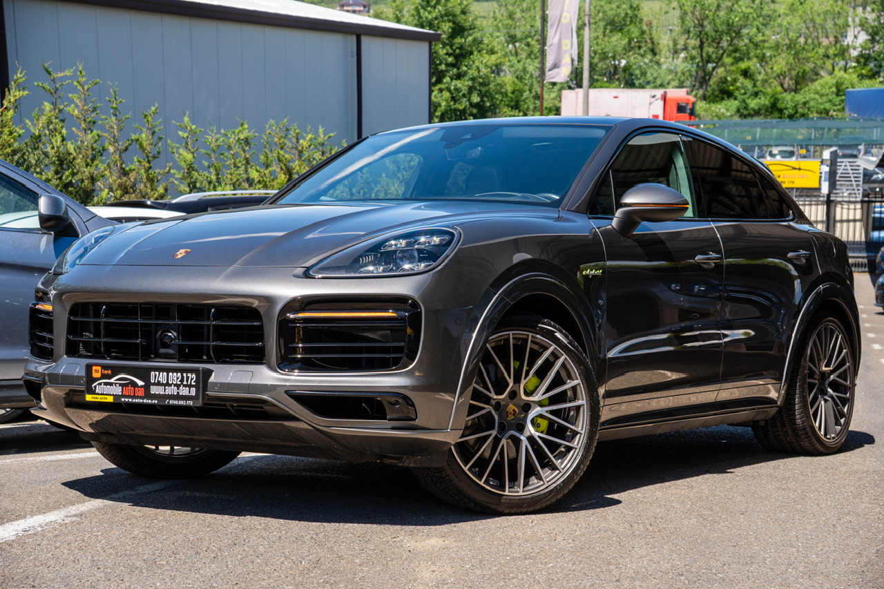Porsche Cayenne — poza 3