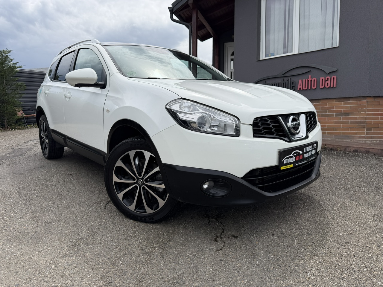 Nissan Qashqai+2