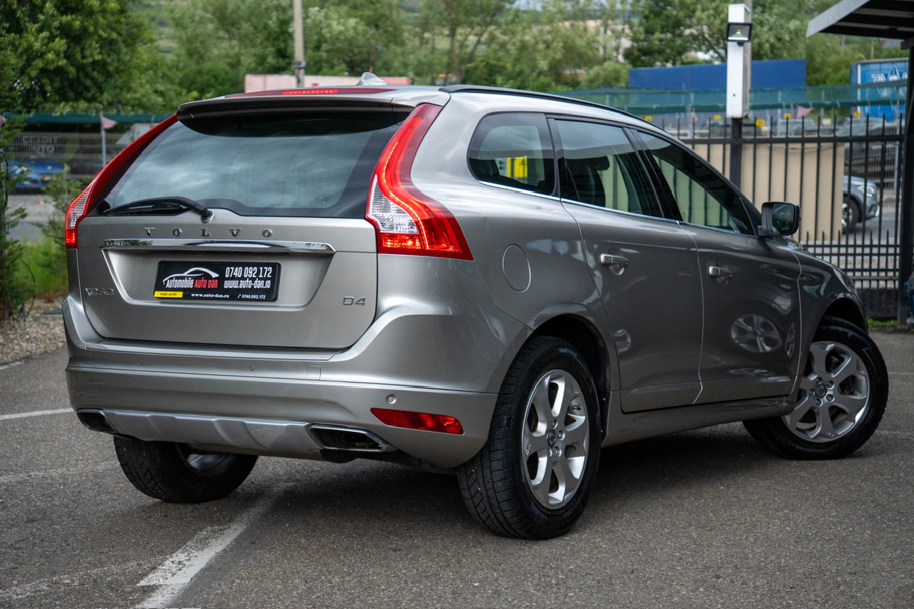 Volvo Xc60 — poza 2