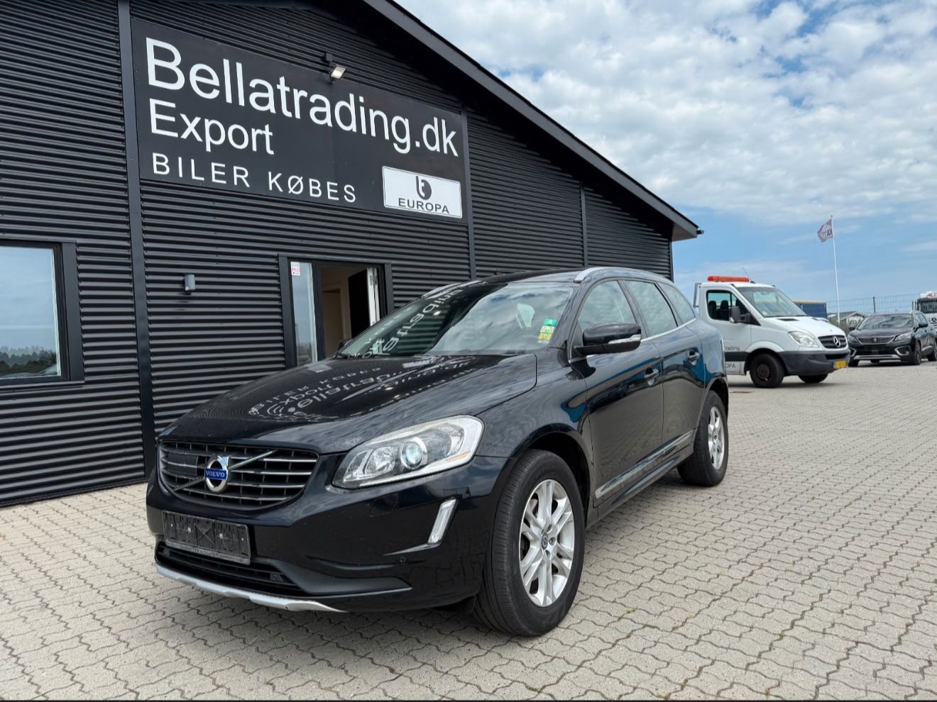 Volvo Xc60 — poza 2